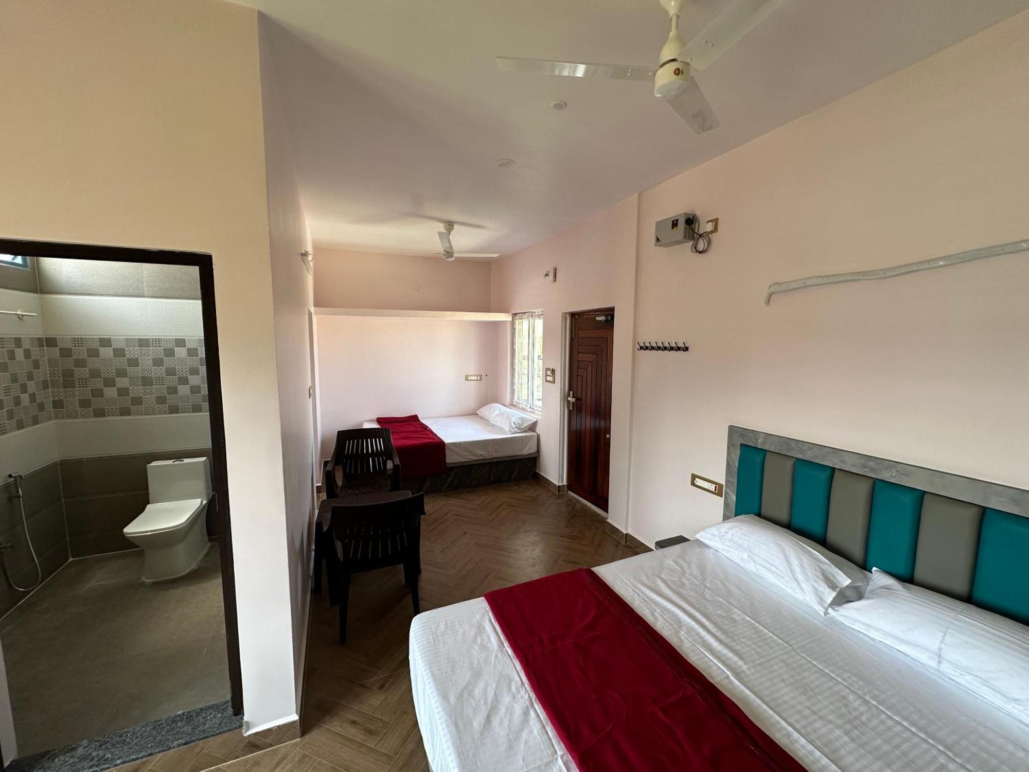 Om Lingeswaran Home Stay Tiruvannamalai Exterior photo