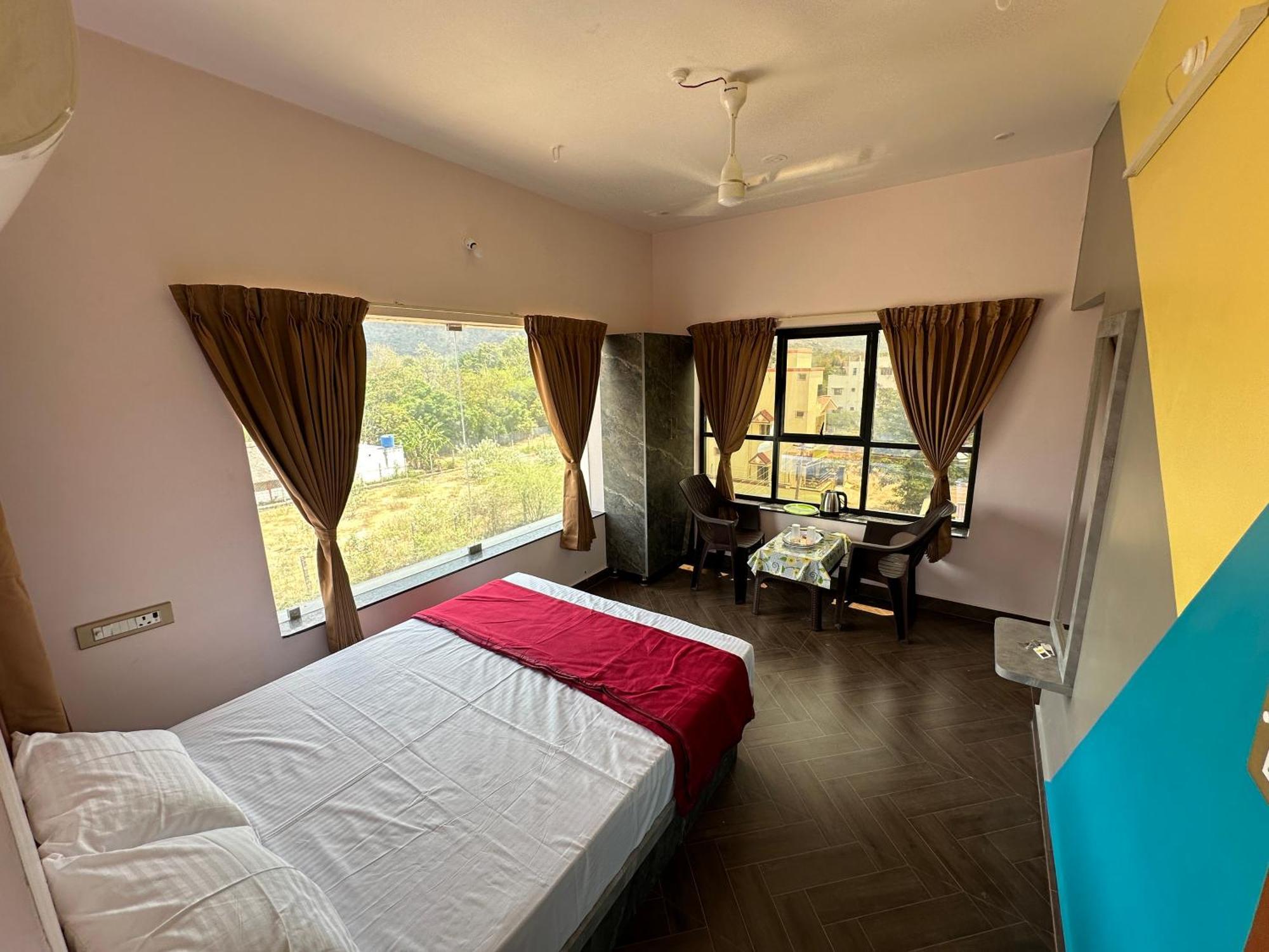 Om Lingeswaran Home Stay Tiruvannamalai Exterior photo