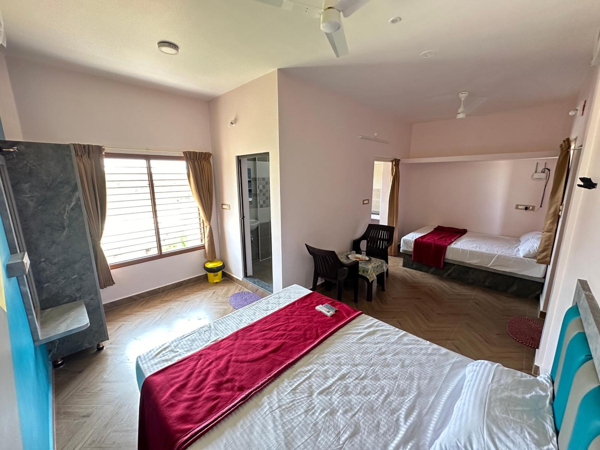 Om Lingeswaran Home Stay Tiruvannamalai Exterior photo