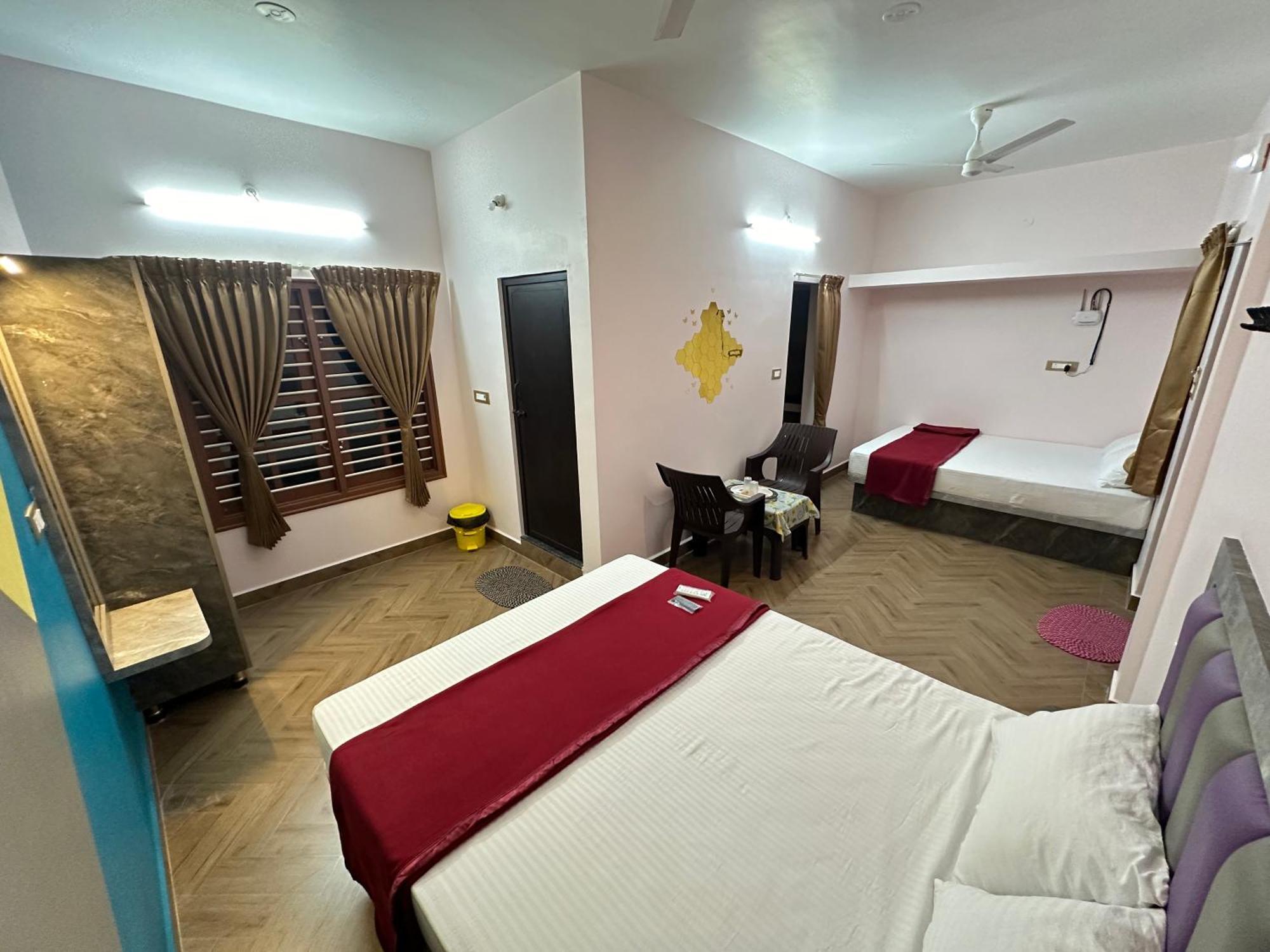 Om Lingeswaran Home Stay Tiruvannamalai Exterior photo